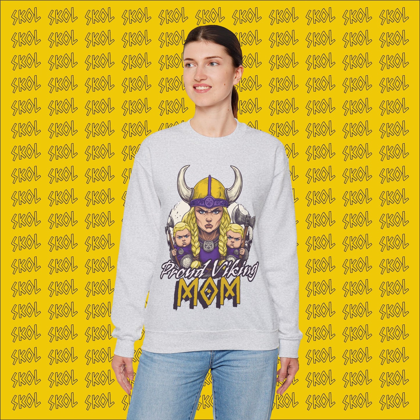 Proud Viking Mom Unisex Heavy Blend™ Crewneck Sweatshirt