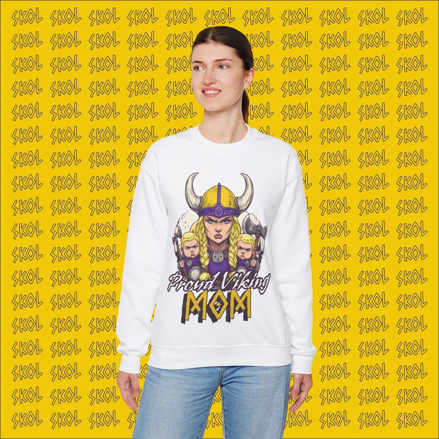 Proud Viking Mom Unisex Heavy Blend™ Crewneck Sweatshirt