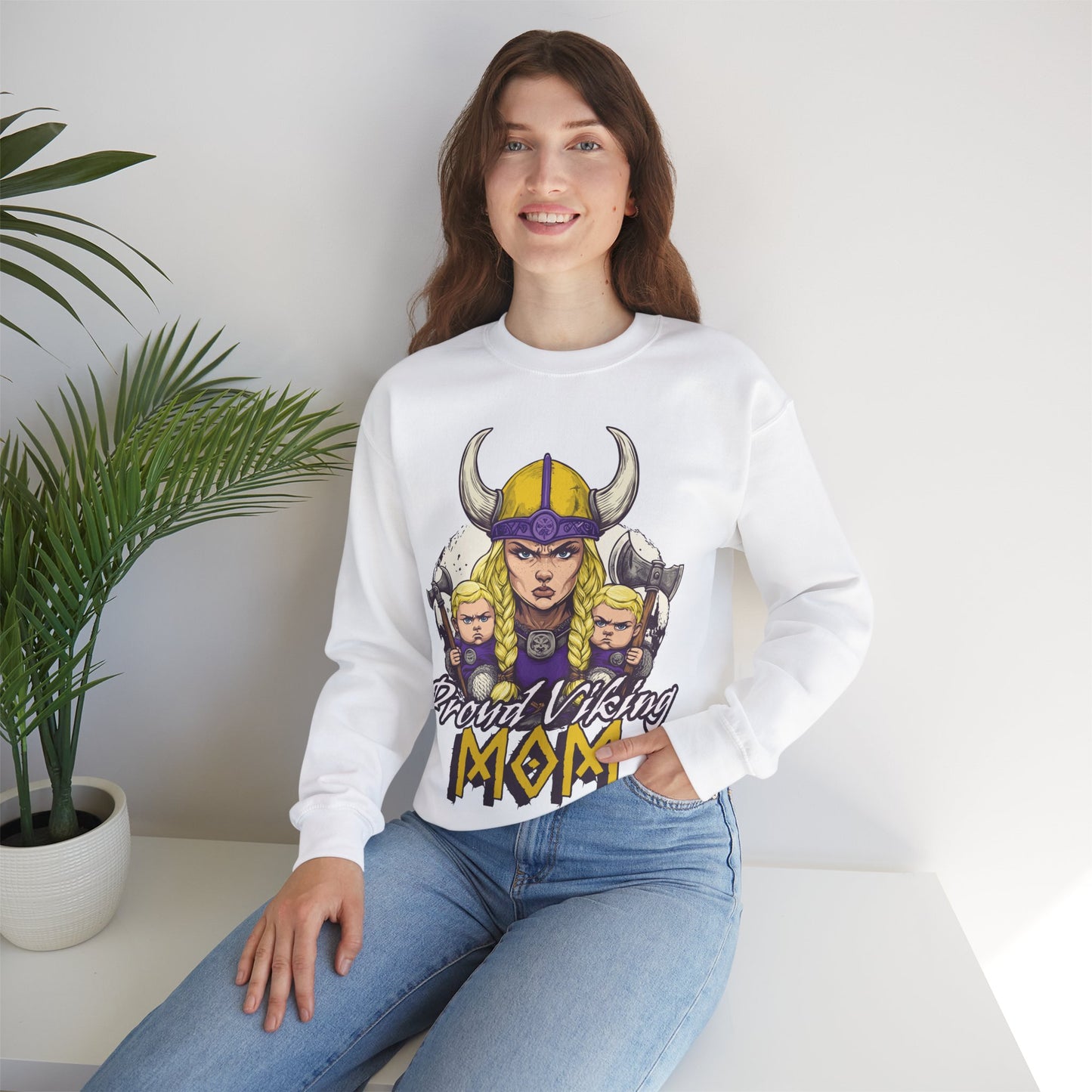 Proud Viking Mom Unisex Heavy Blend™ Crewneck Sweatshirt