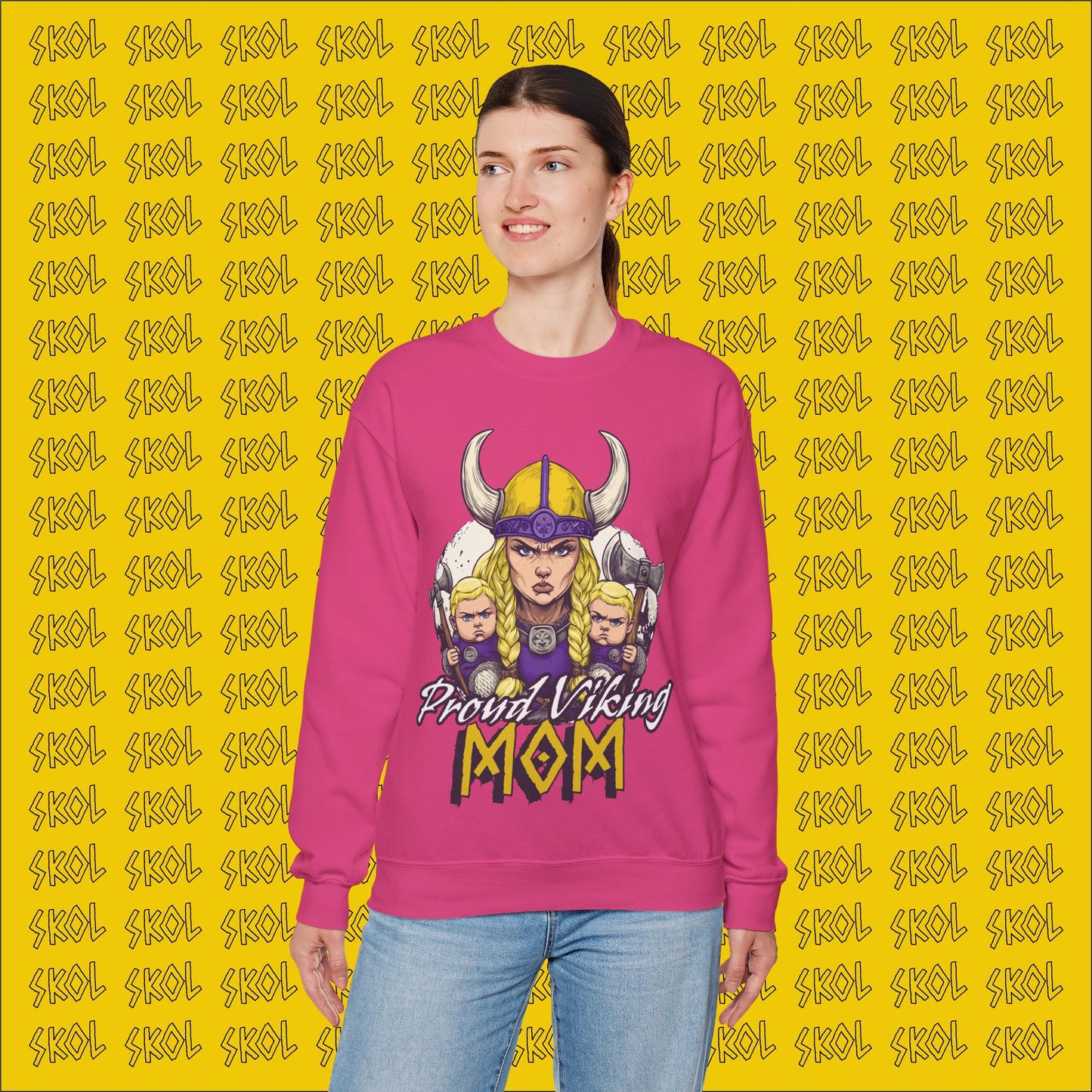 Proud Viking Mom Unisex Heavy Blend™ Crewneck Sweatshirt