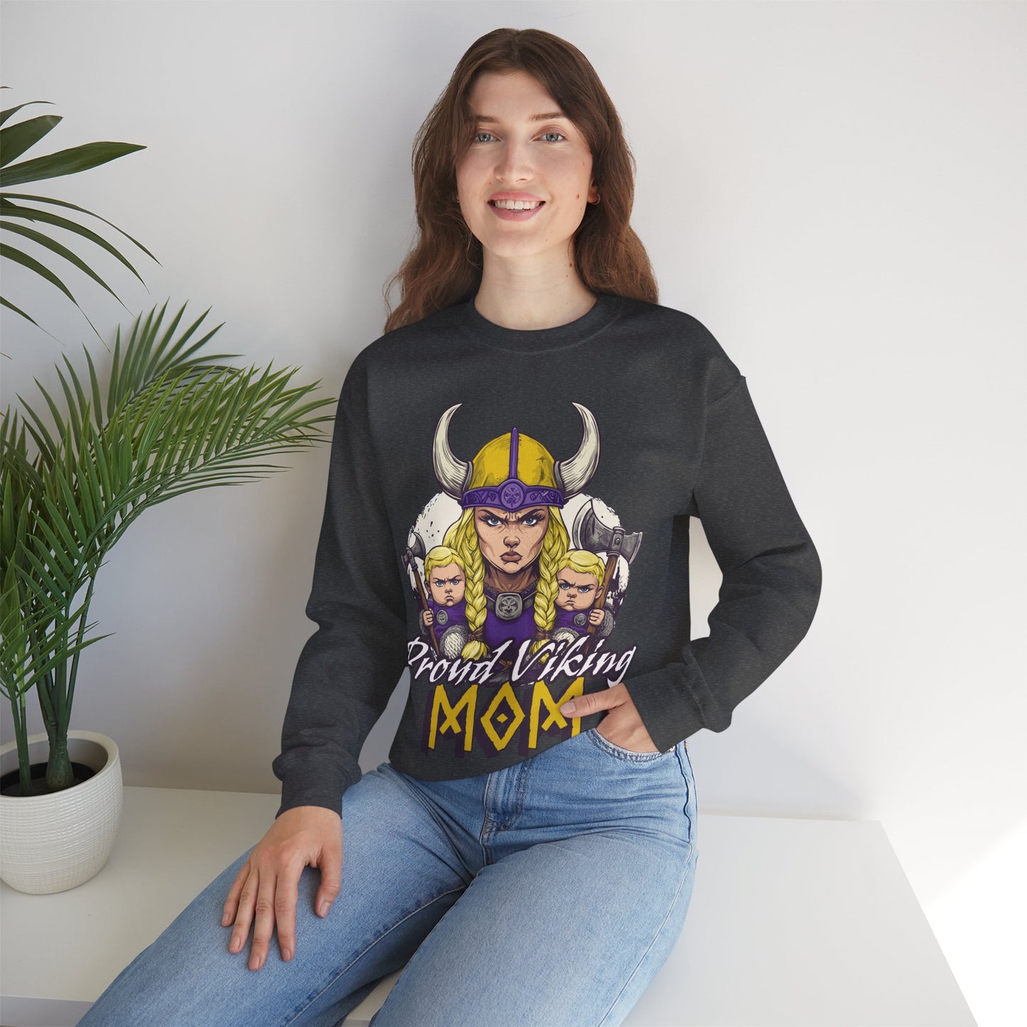 Proud Viking Mom Unisex Heavy Blend™ Crewneck Sweatshirt