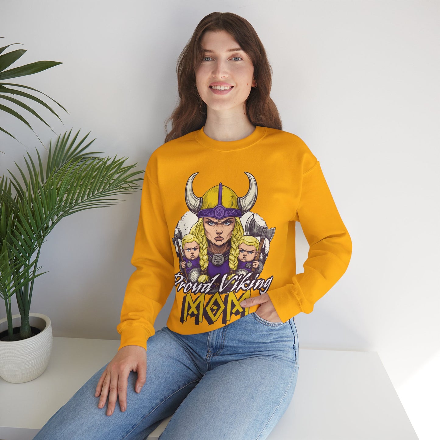 Proud Viking Mom Unisex Heavy Blend™ Crewneck Sweatshirt